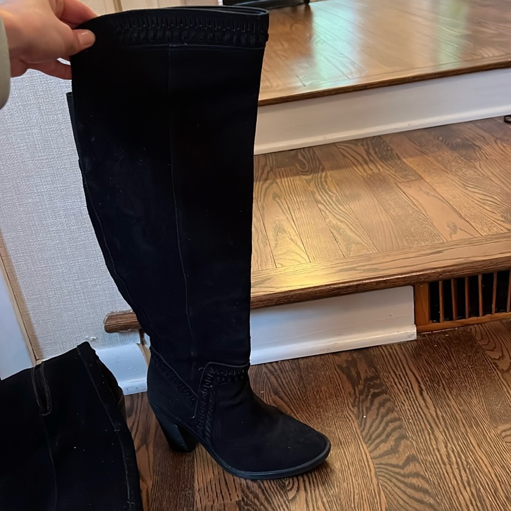 Vince Camuto Size 8 Black over the knee suede boots